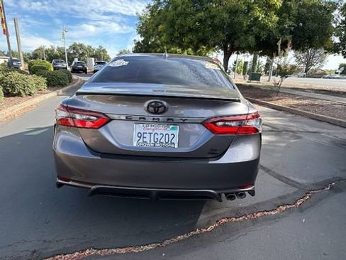 Used 2023 Toyota Camry SE w/ Cold Weather Package AWD/4WD image 5
