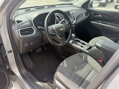 Used 2024 Chevrolet Equinox LT FWD image 5
