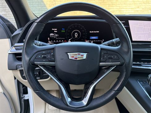 Used 2021 Cadillac Escalade Premium Luxury w/ Driver Assist Tech Package image 28