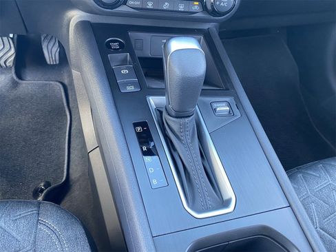 New 2026 Nissan Kicks SV image 31