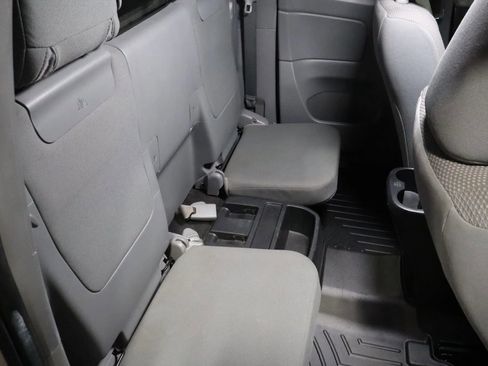 Used 2014 Toyota Tacoma PreRunner w/ Convenience Package RWD image 13