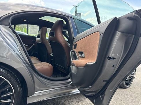 Used 2025 Mercedes-Benz CLA 250 4MATIC image 23