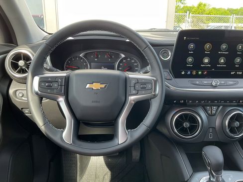Used 2024 Chevrolet Blazer LT w/ LPO, Floor Liner Package AWD/4WD image 4