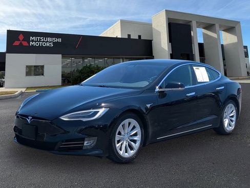 Used 2019 Tesla Model S Long Range AWD/4WD image 1