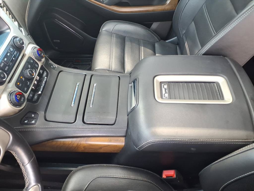 Used 2020 GMC Yukon Denali w/ Denali Ultimate Package AWD/4WD image 13