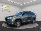 Used 2016 Toyota Highlander XLE image 3