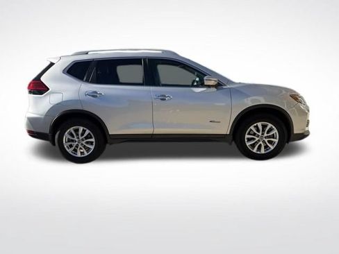 Used 2017 Nissan Rogue SV w/ HEV Premium Package AWD/4WD image 5
