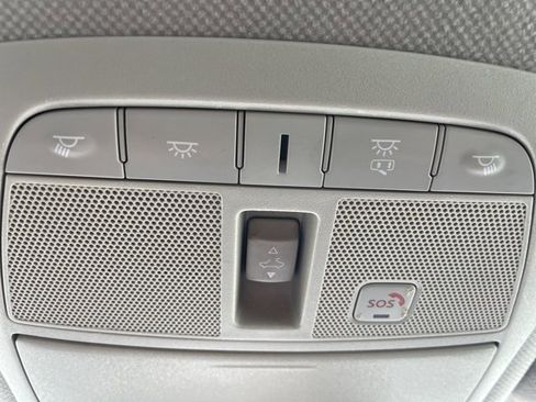 Used 2016 Nissan Sentra SL w/ Technology Package image 16