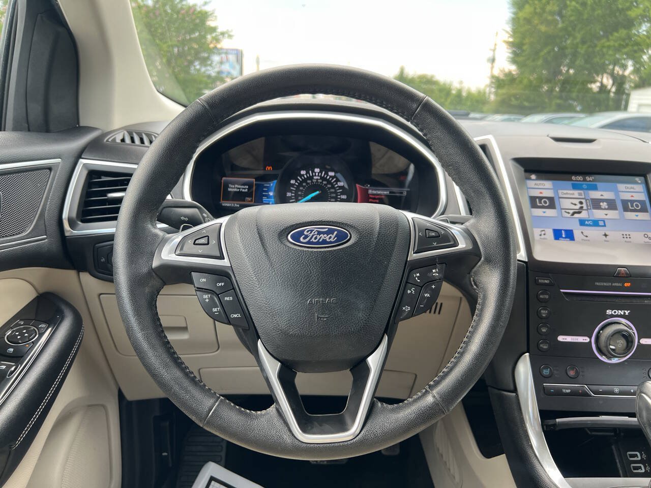 Used 2016 Ford Edge Titanium w/ Equipment Group 301A FWD image 17