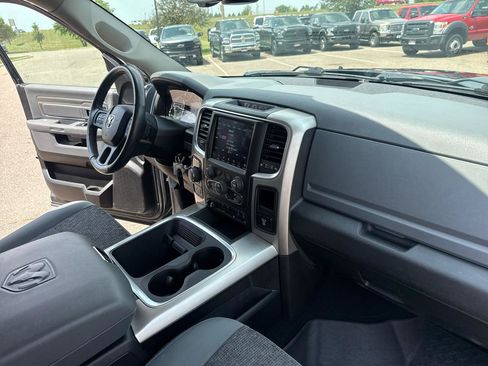 Used 2018 RAM 1500 Big Horn AWD/4WD image 33