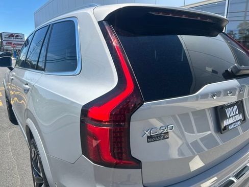 Certified 2025 Volvo XC90 B6 Plus AWD/4WD image 10