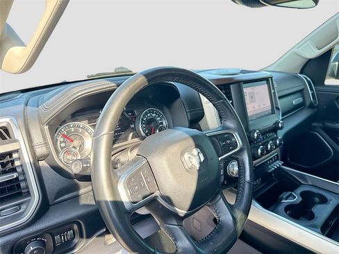 Used 2022 RAM 1500 Laramie image 9