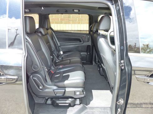 Used 2024 Honda Odyssey Sport image 35