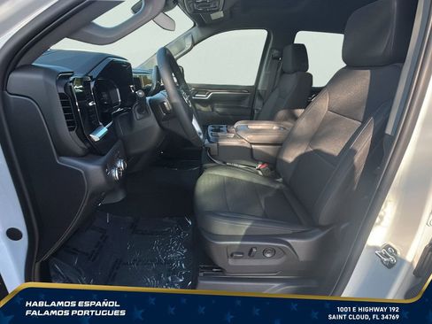New 2026 GMC Sierra 1500 SLE w/ Preferred Package RWD image 13