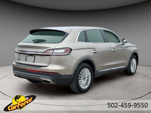 Used 2019 Lincoln Nautilus FWD image 9