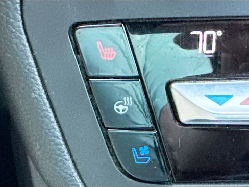 Used 2020 Ford Explorer ST image 24