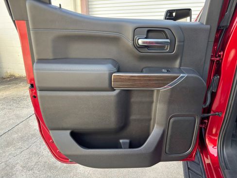 Used 2022 Chevrolet Silverado 1500 LT Trail Boss w/ Bed Protection Package AWD/4WD image 36