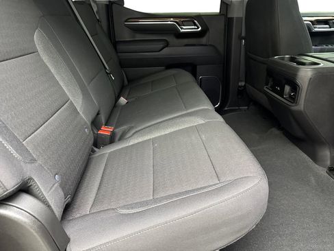 Used 2025 Chevrolet Silverado 1500 LT Trail Boss w/ Convenience Package II AWD/4WD image 43