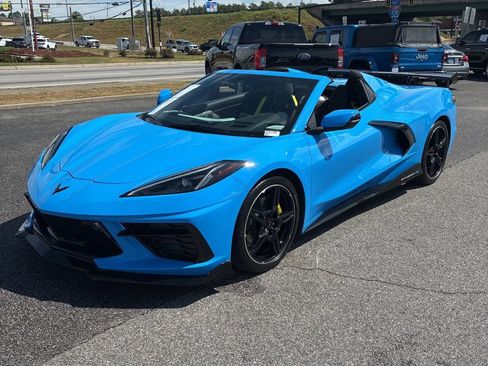 Used 2021 Chevrolet Corvette Stingray Premium Conv w/ 3LT RWD image 3
