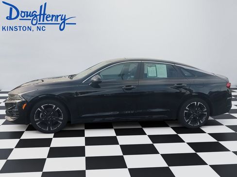 Used 2022 Kia K5 GT-Line AWD/4WD image 2