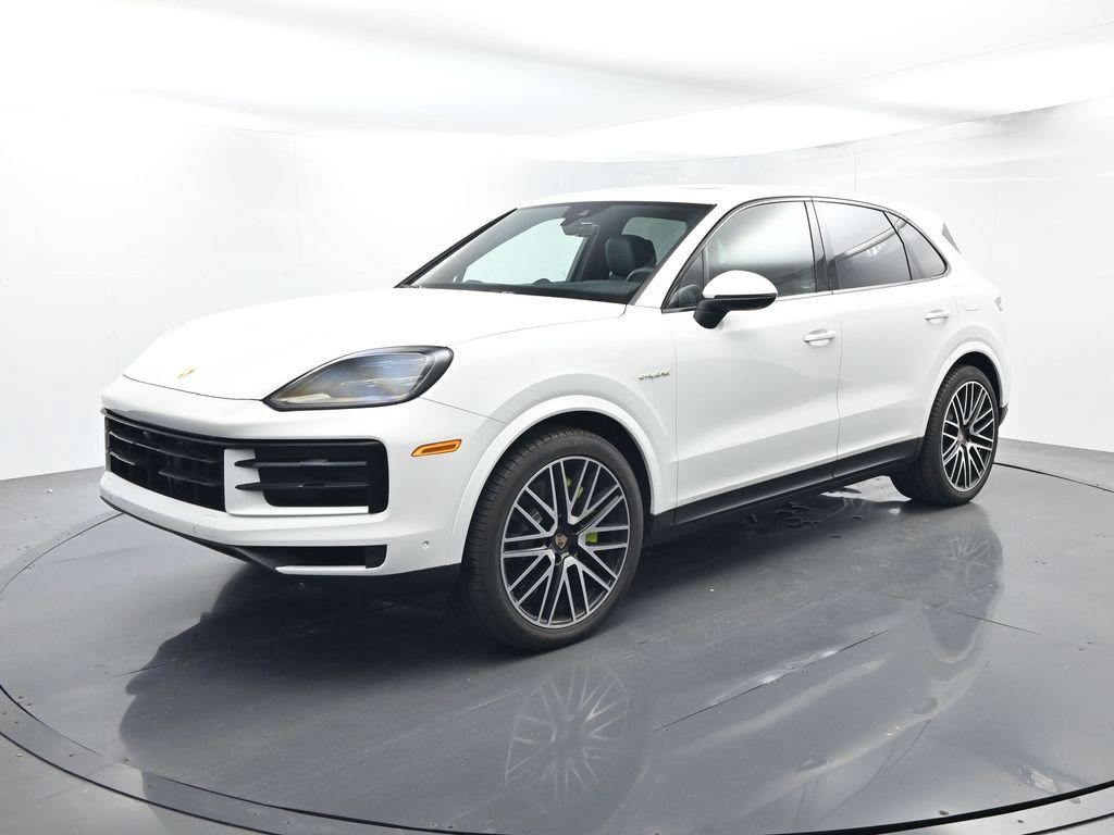Certified 2026 Porsche Cayenne E-Hybrid AWD/4WD image 1