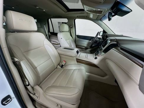 Used 2019 GMC Yukon Denali AWD/4WD image 32