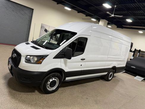 Used 2023 Ford Transit 250 148 High Roof Extended RWD image 9