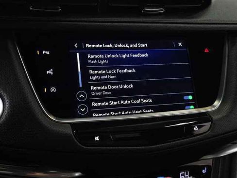 Certified 2022 Cadillac XT5 Sportv w/ Technology Package image 34