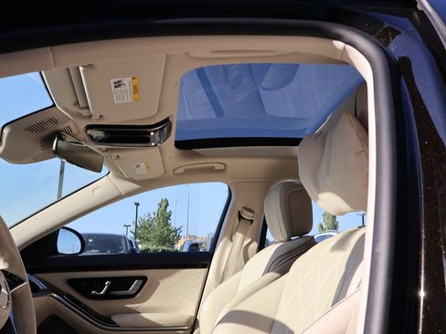 Used 2024 Mercedes-Benz S 580 4MATIC Sedan image 17