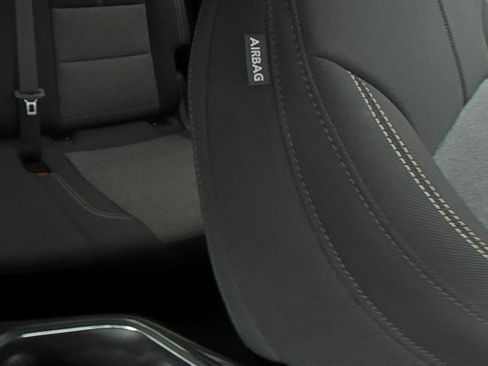 Used 2025 GMC Acadia Elevation FWD image 14