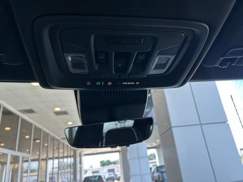 Used 2024 GMC Sierra 2500 AT4X AWD/4WD image 26