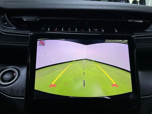 Used 2024 Jeep Grand Cherokee Limited image 22