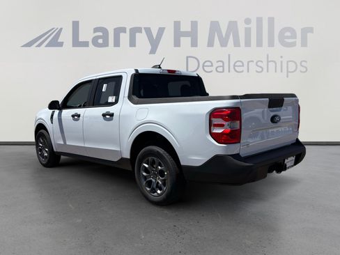 New 2025 Ford Maverick XLT w/ XLT Luxury Package AWD/4WD image 3
