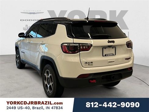 Used 2022 Jeep Compass Trailhawk w/ Sun and Sound Group image 3