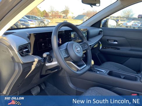 New 2026 Nissan Kicks SV w/ SV Premium Package image 6