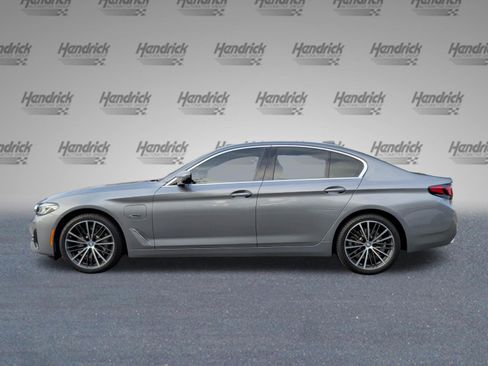 Used 2023 BMW 530e w/ Executive Package RWD image 10
