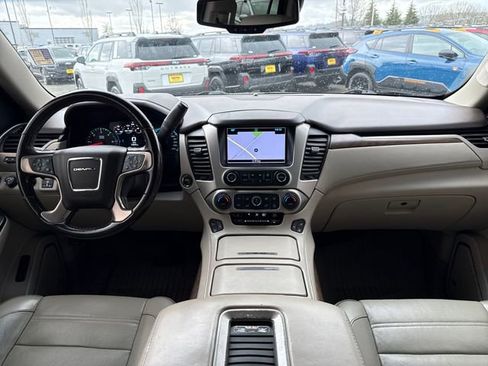 Used 2019 GMC Yukon Denali w/ Denali Ultimate Package image 13