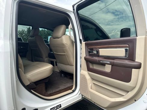 Used 2018 RAM 2500 Laramie AWD/4WD image 38