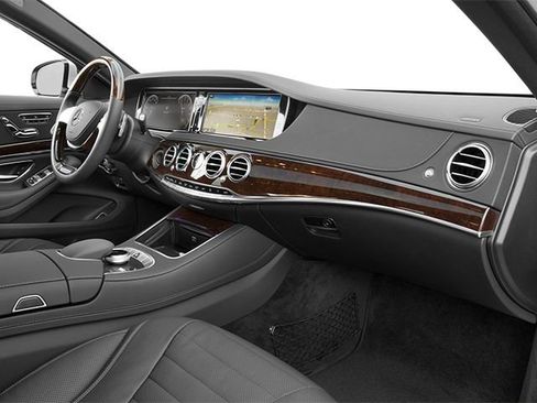 Used 2014 Mercedes-Benz S 550 Sedan image 20