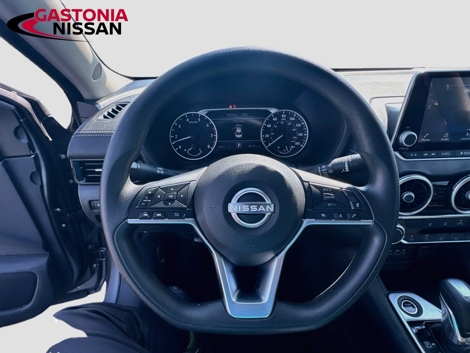 Used 2024 Nissan Sentra SV FWD image 14