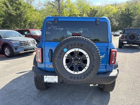 New 2026 Ford Bronco Badlands w/ Sasquatch Package AWD/4WD image 6
