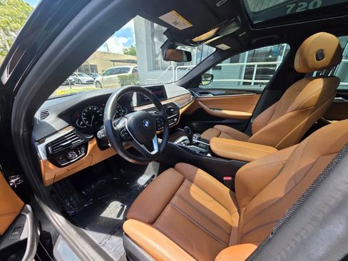 Used 2017 BMW 530i RWD image 10