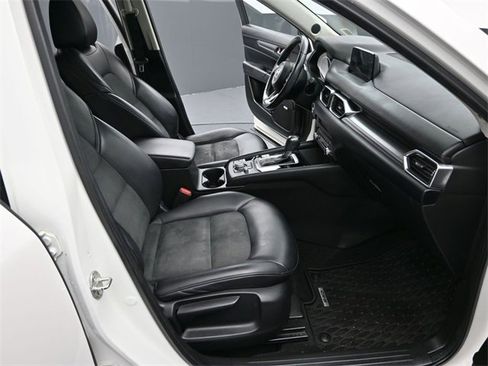 Used 2020 MAZDA CX-5 Touring image 26