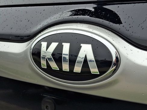 Used 2021 Kia Seltos LX AWD/4WD image 32