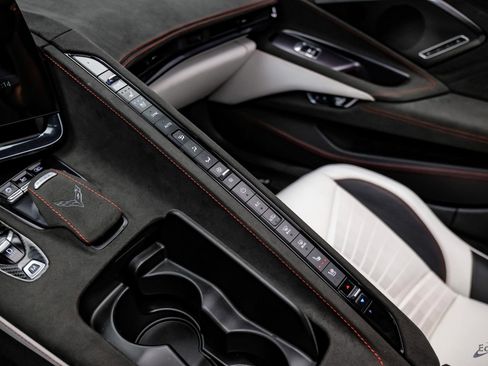 Used 2023 Chevrolet Corvette Z06 w/ Z07 Performance Package image 78