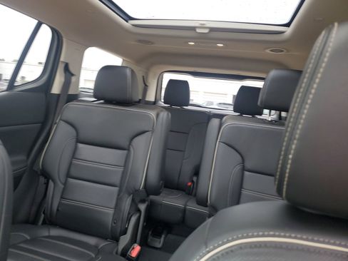 Used 2021 GMC Acadia Denali w/ Denali Technology Package AWD/4WD image 29