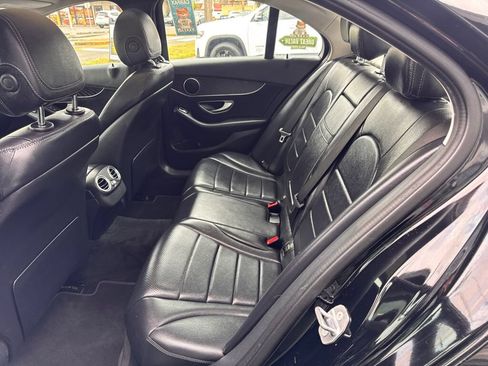 Used 2017 Mercedes-Benz C 300 Sedan image 13