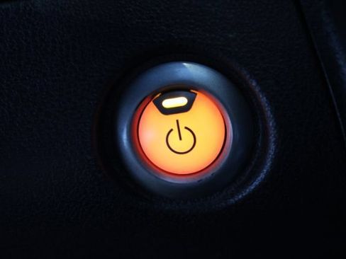 Used 2015 Nissan Leaf S w/ Charge Package FWD image 12