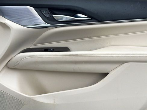Used 2023 Cadillac CT4 Luxury w/ Sun And Sound Package RWD image 19
