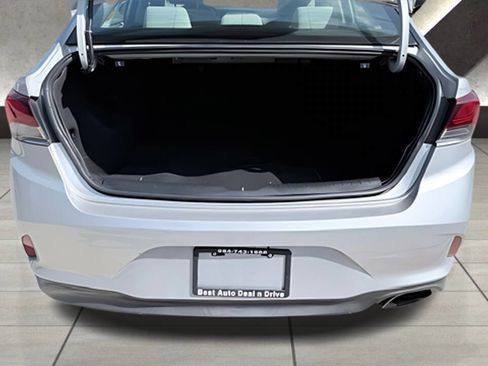 Used 2019 Hyundai Sonata SE FWD image 23